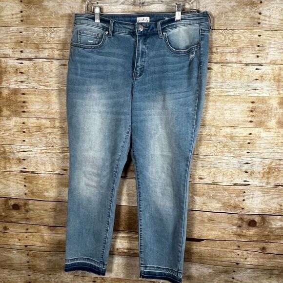 WONDERLY CASUAL STYLISH RAW HEM EVERYDAY WEAR STRETCH SKINNY CROP NWOT SIZE 12R - Picture 1 of 7